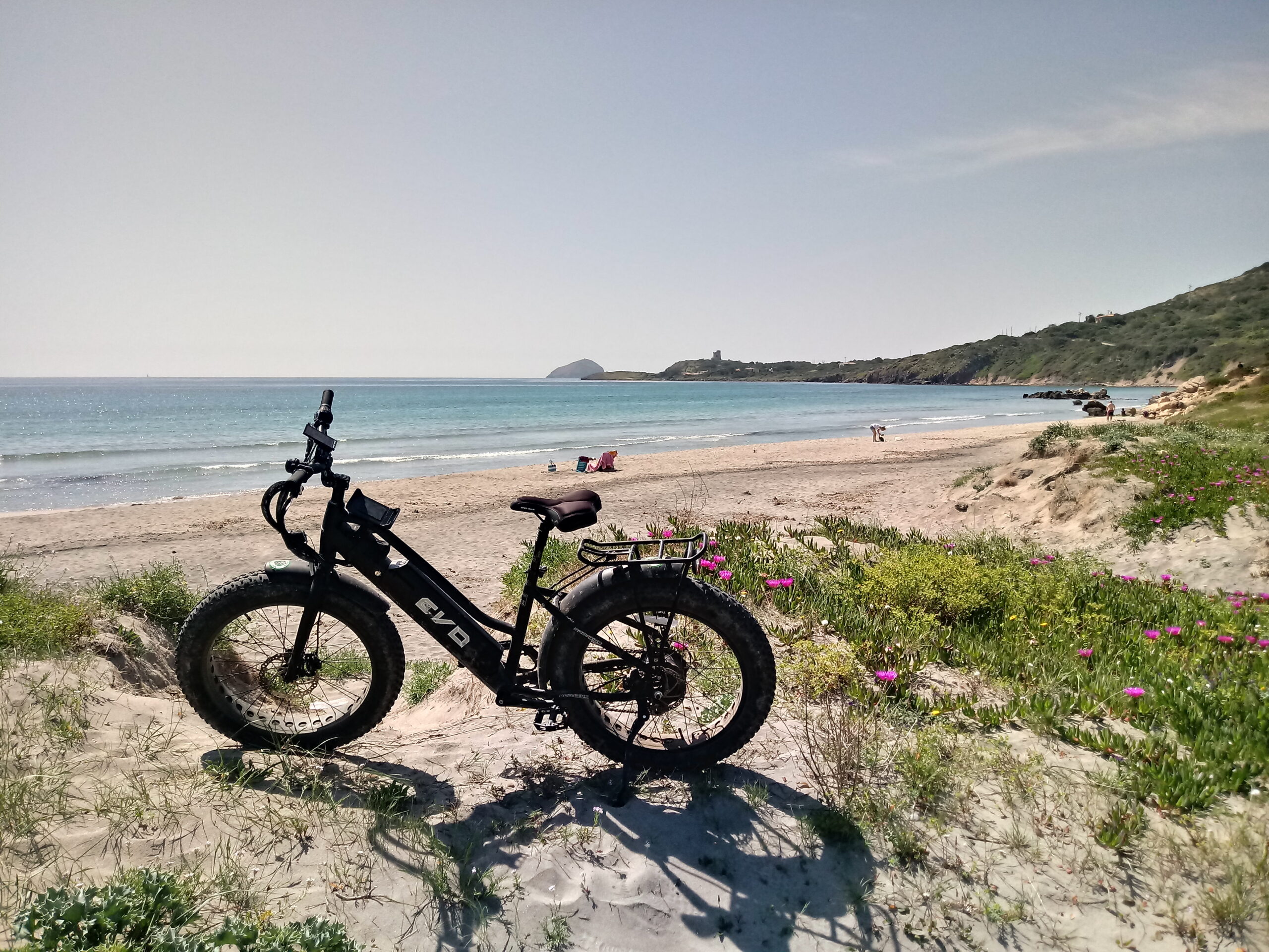 🚴‍♂️ Escursioni in E-Bike in Sardegna 🌿